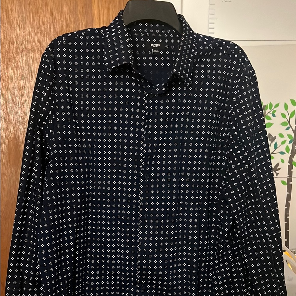 Express Men's Navy Patterned dress Shirt - Picture 1 of 4